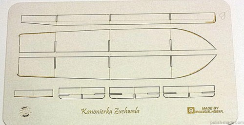 ZUCHWAŁA - 049 wręgi - 1/100
