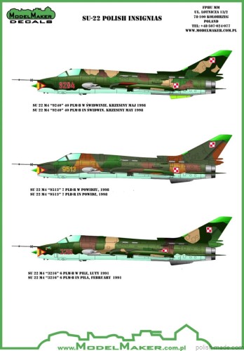 D144082 SU 22 POLISH INSIGNIAS